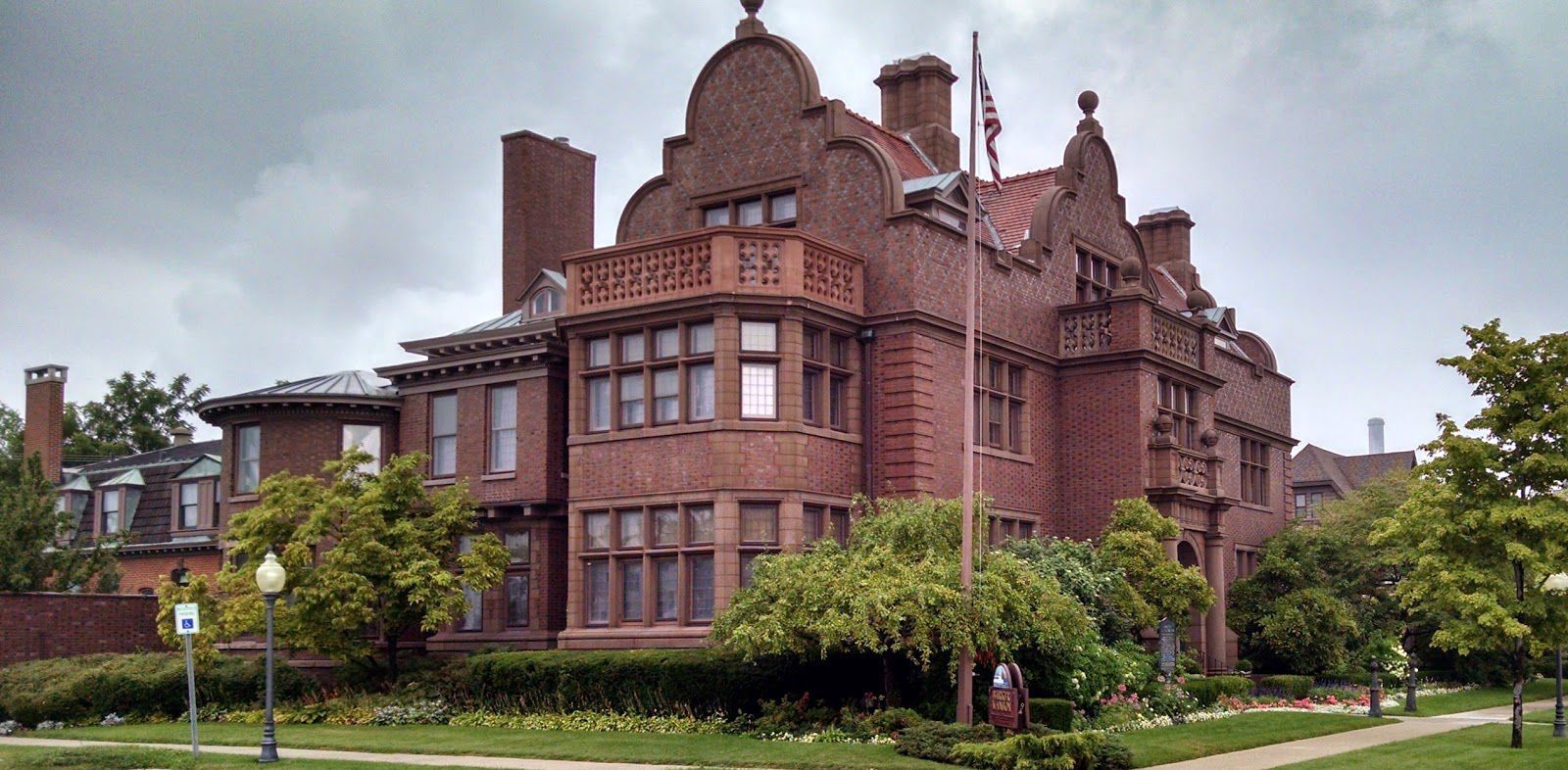 Barker Mansion